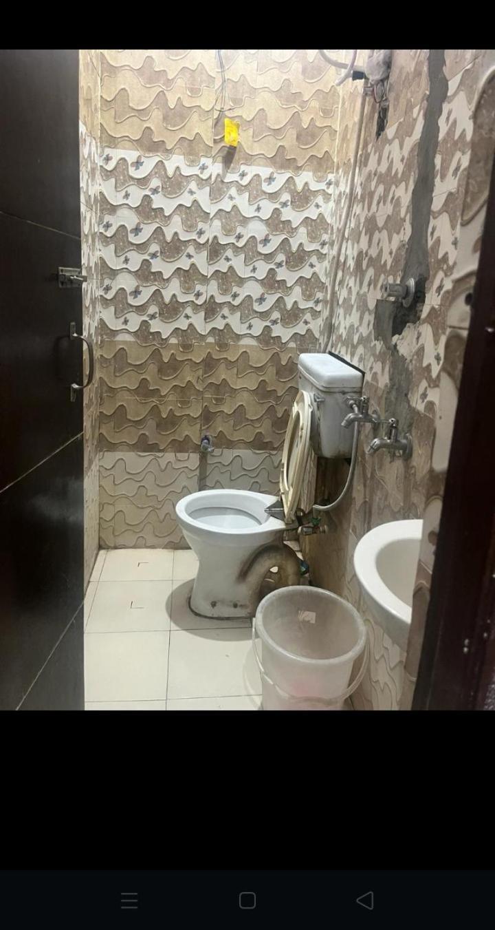 Arora Guest House อัมริตสา ภายนอก รูปภาพ