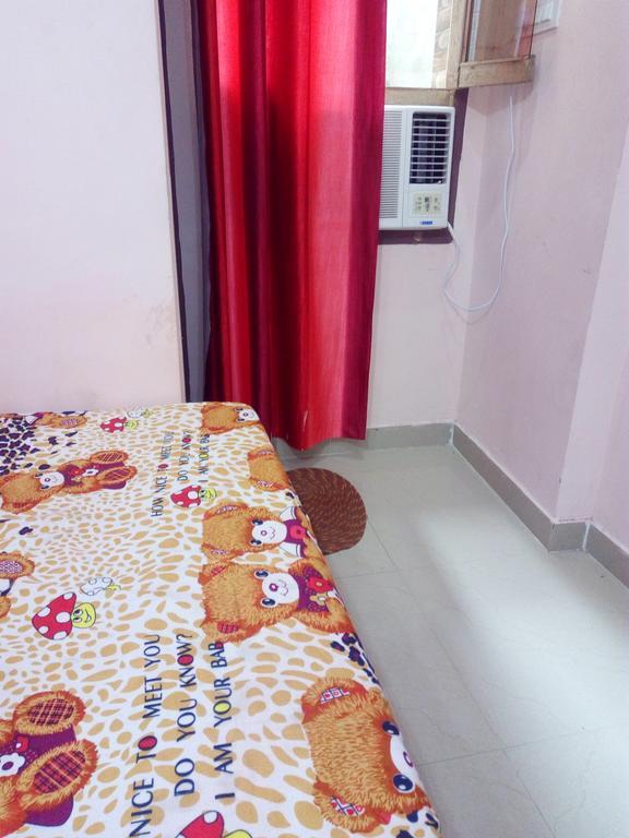 Arora Guest House อัมริตสา ภายนอก รูปภาพ